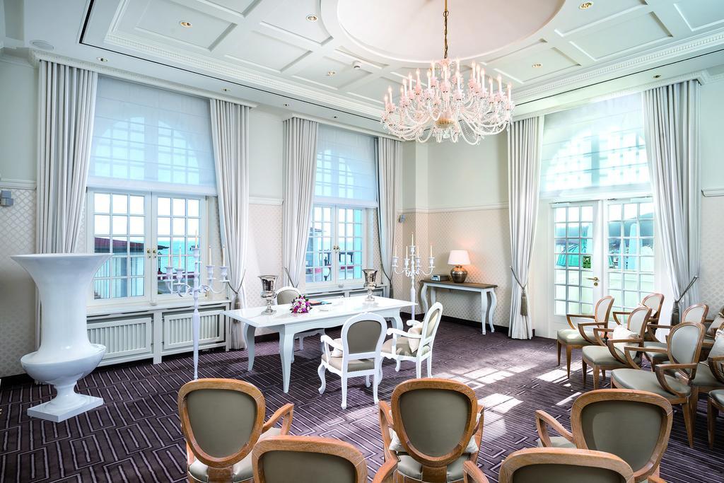 Hotel A-rosa Kurhaus 5*